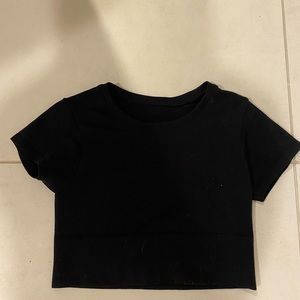 black cropped aerie shirt